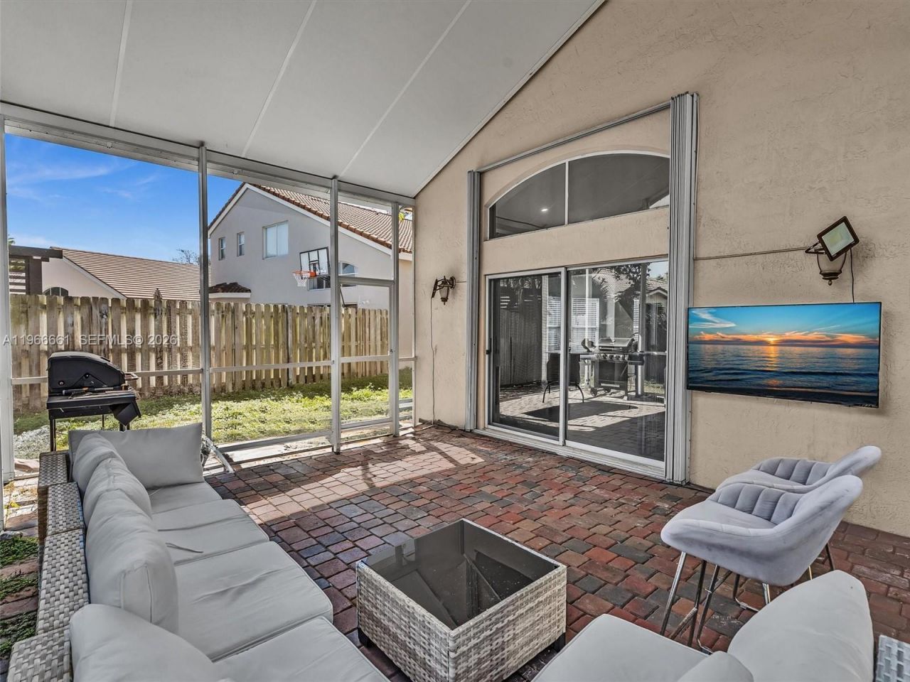 4962 SW 32nd Way , Hollywood, FL 33312 Photo