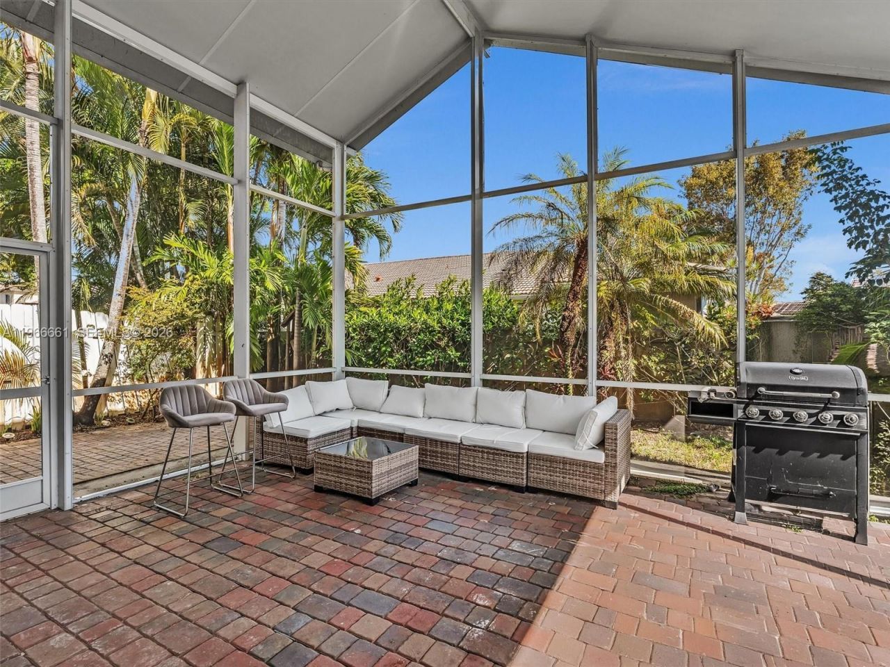 4962 SW 32nd Way , Hollywood, FL 33312 Photo