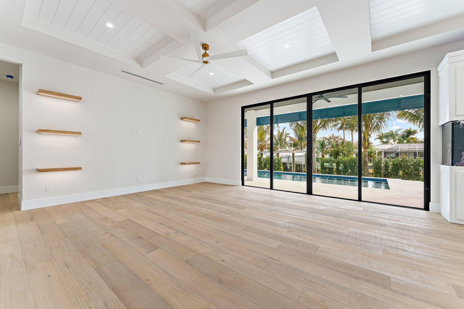 24 Leeward Circle, Tequesta, FL 33469 Photo