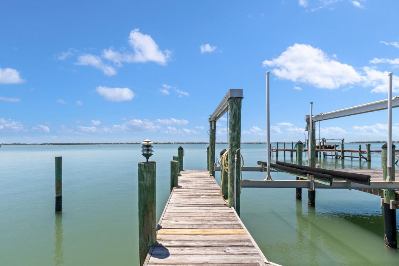 1031 SE Macarthur Boulevard, Stuart, FL 34996 Photo