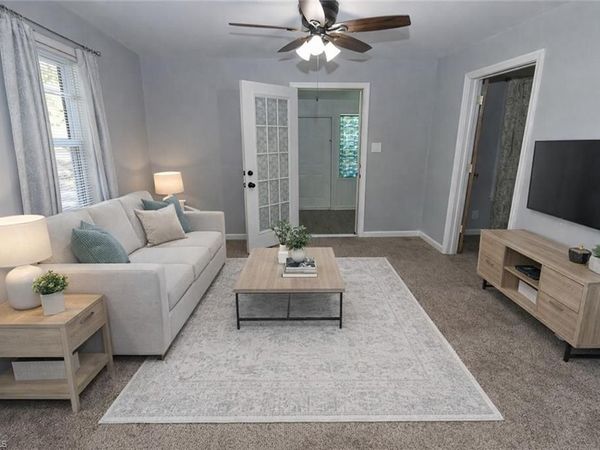 2327 Scalesville Road , Summerfield, NC 27358