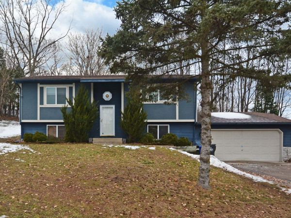 323 Morningside Circle, Saint Paul, MN 55119