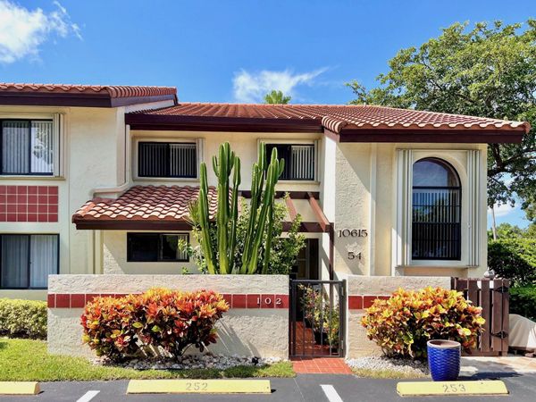 10615 Ocean Palm Way, Unit 102, Boynton Beach, FL 33437