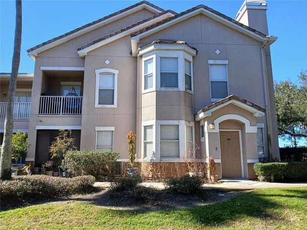 18078 VILLA CREEK DRIVE, Unit 18078, TAMPA, FL 33647