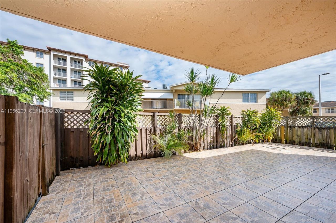 4350 NW 79th Ave, Unit 1B, Doral, FL 33166 Photo