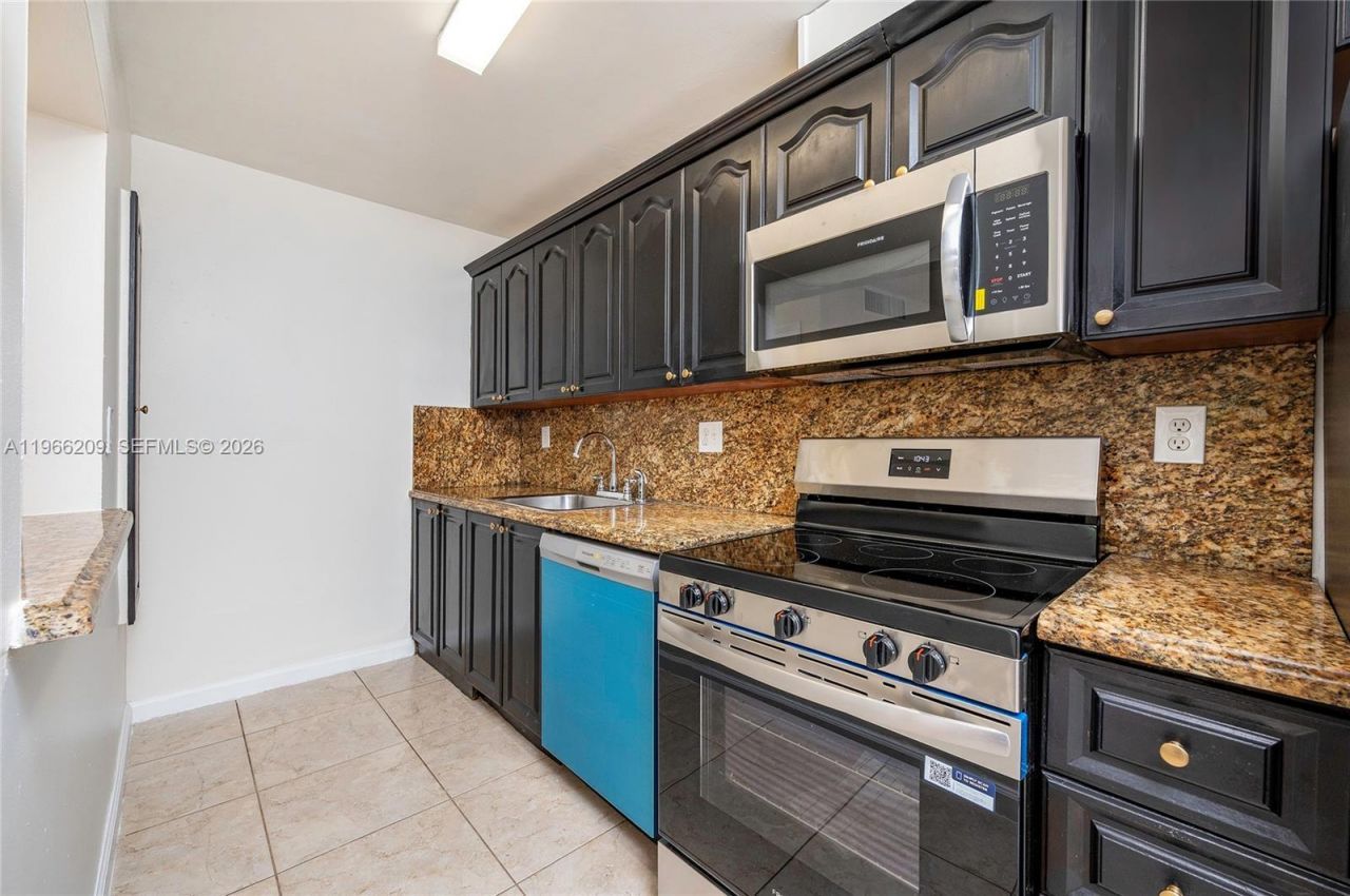 4350 NW 79th Ave, Unit 1B, Doral, FL 33166 Photo