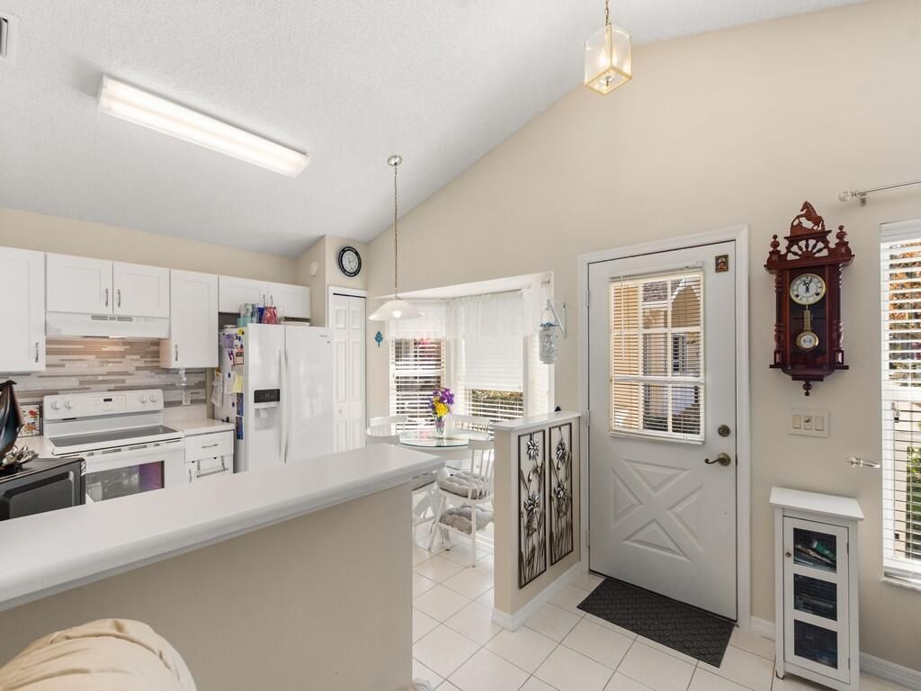 612 NW San Remo Circle, Port Saint Lucie, FL 34986 Photo