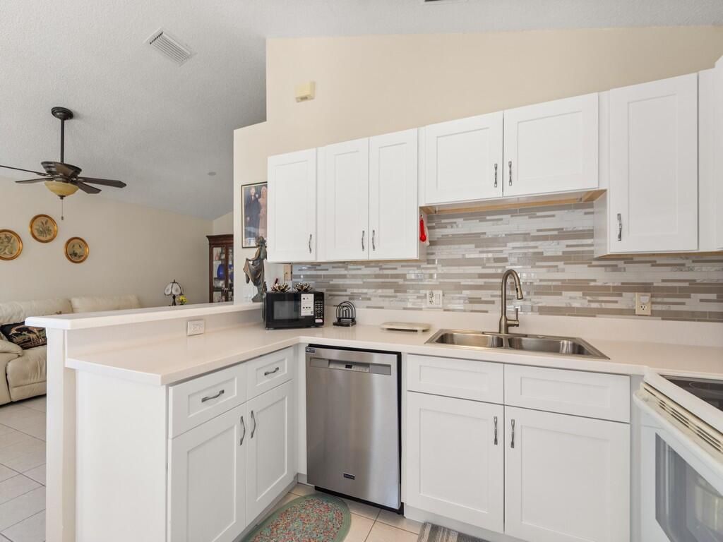 612 NW San Remo Circle, Port Saint Lucie, FL 34986 Photo