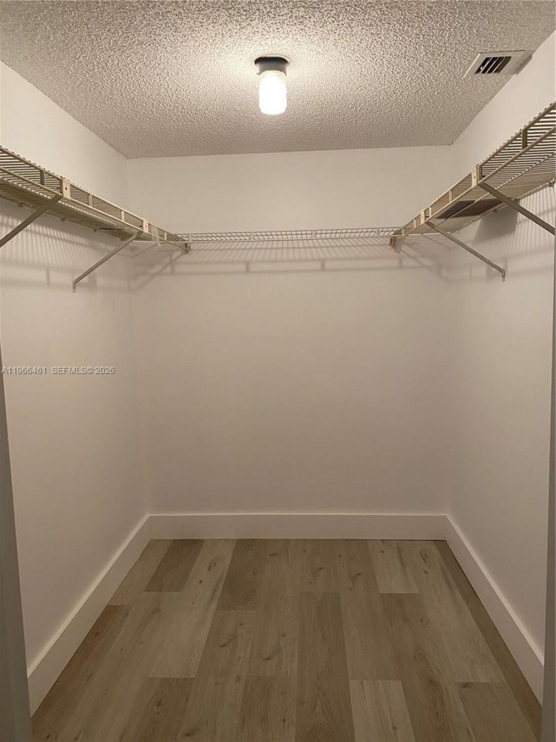 1075 Riverside Dr , Unit 405, Coral Springs, FL 33071 Photo