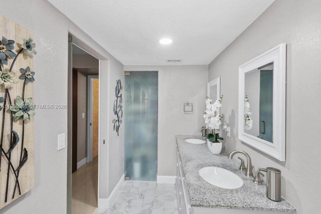 10951 W Okeechobee Rd, Unit 101, Hialeah Gardens, FL 33018 Photo