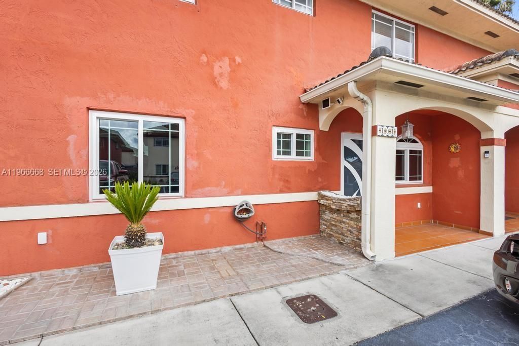 10951 W Okeechobee Rd, Unit 101, Hialeah Gardens, FL 33018 Photo