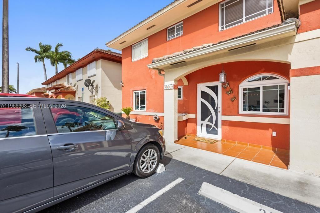 10951 W Okeechobee Rd, Unit 101, Hialeah Gardens, FL 33018 Photo