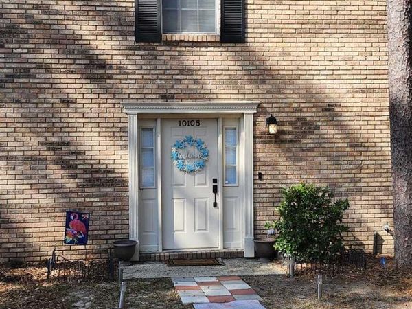 10105 Vixen Pl, Pensacola, FL 32514