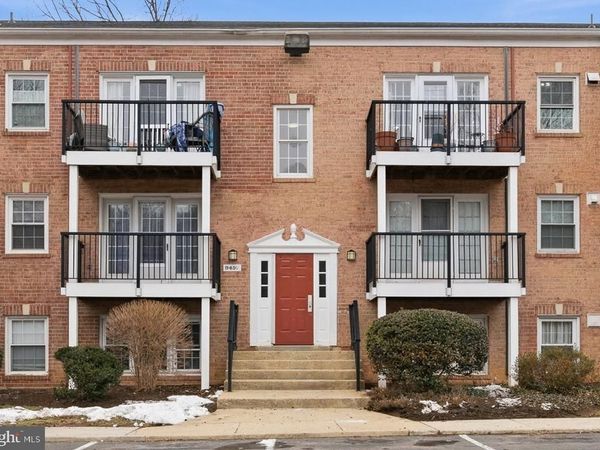 9457 FAIRFAX BOULEVARD, Unit 202, FAIRFAX, VA 22031