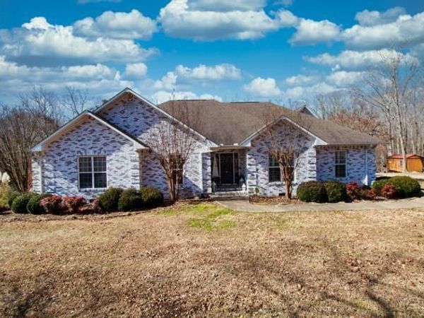 49 KNOTTINGHAM Dr, Haleyville, AL 35565
