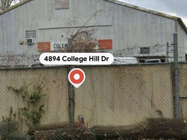 4894 College Hill Drive, Jackson, MS 39209
