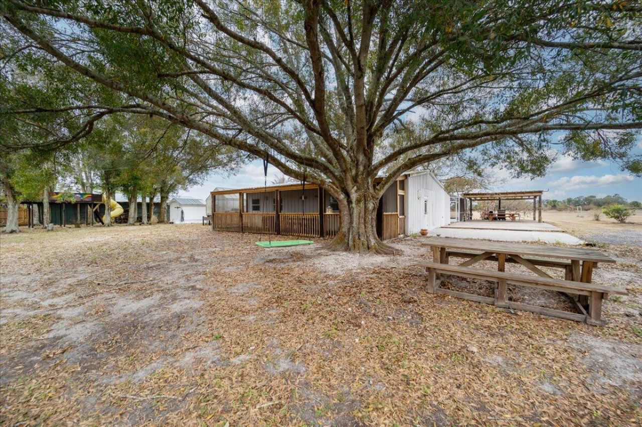 1205 Coffey Road, Moore Haven, FL 33471 Photo