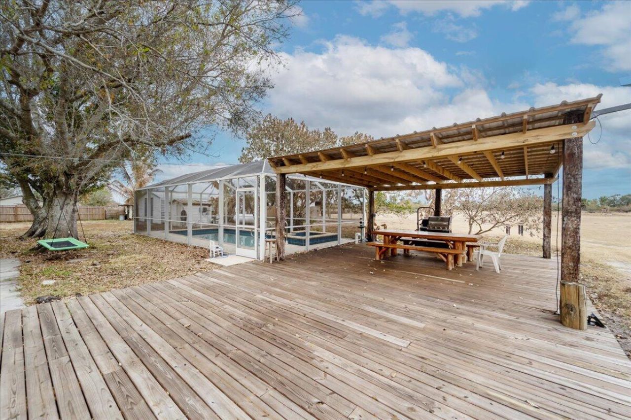 1205 Coffey Road, Moore Haven, FL 33471 Photo