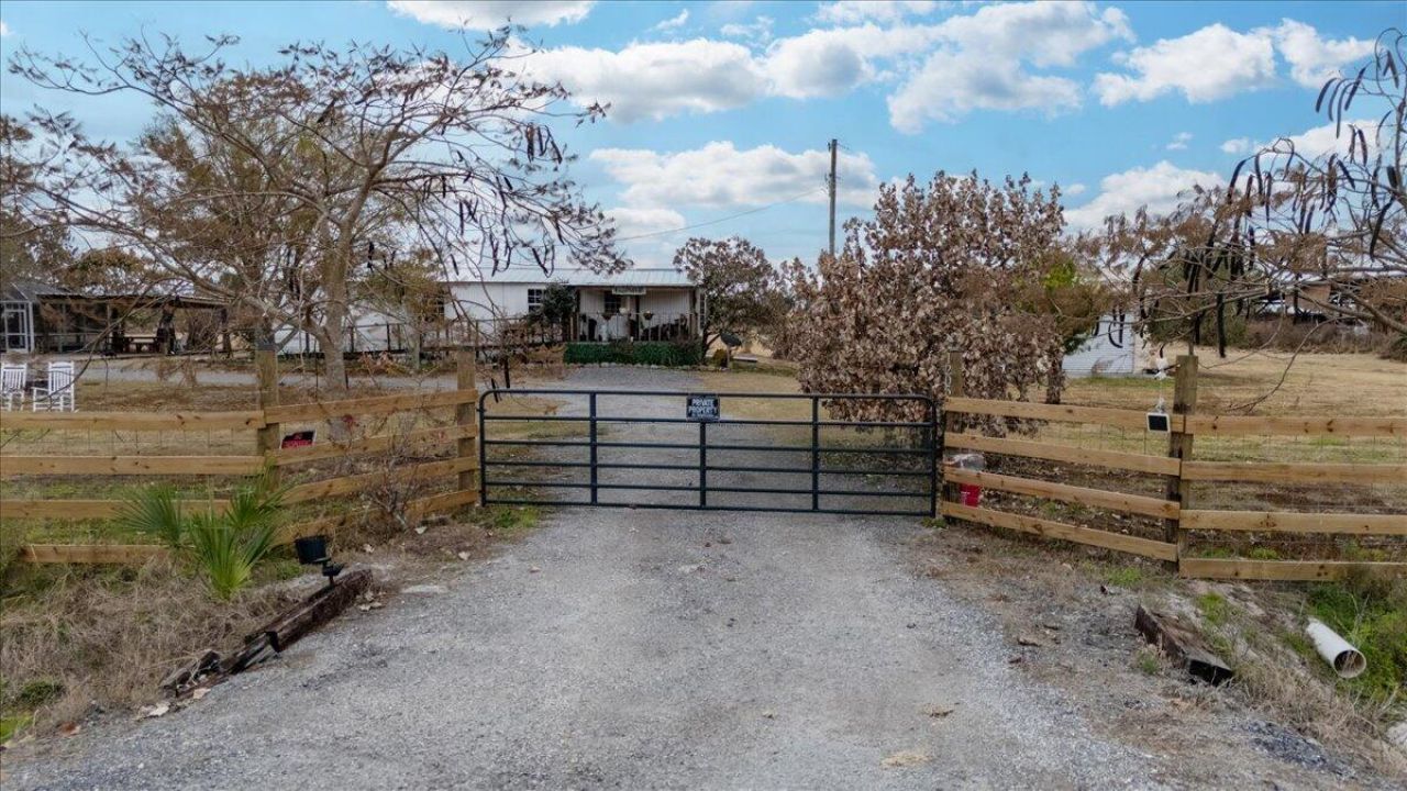 1205 Coffey Road, Moore Haven, FL 33471 Photo