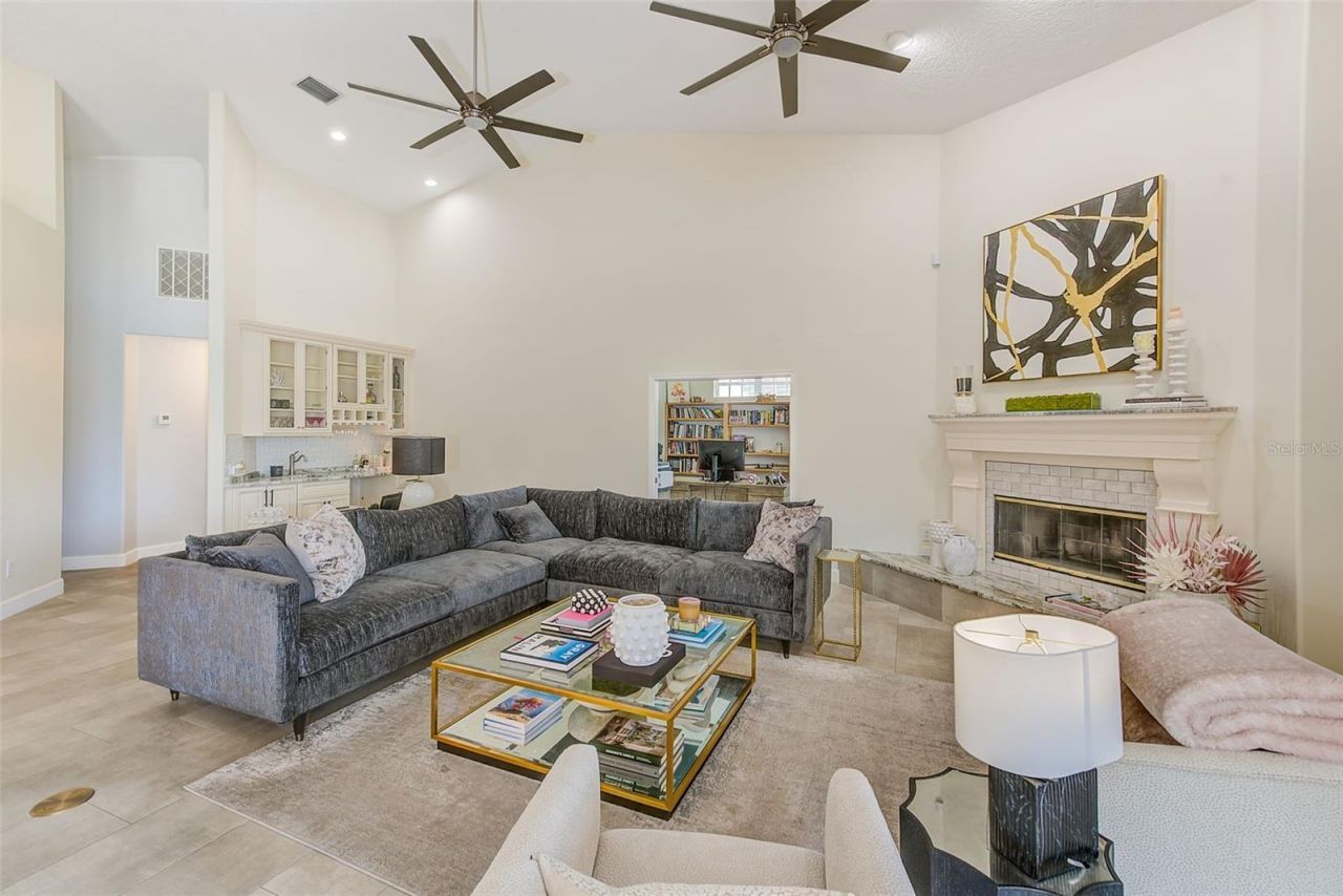 7462 Watersilk Drive N, Pinellas Park, FL 33782 Photo