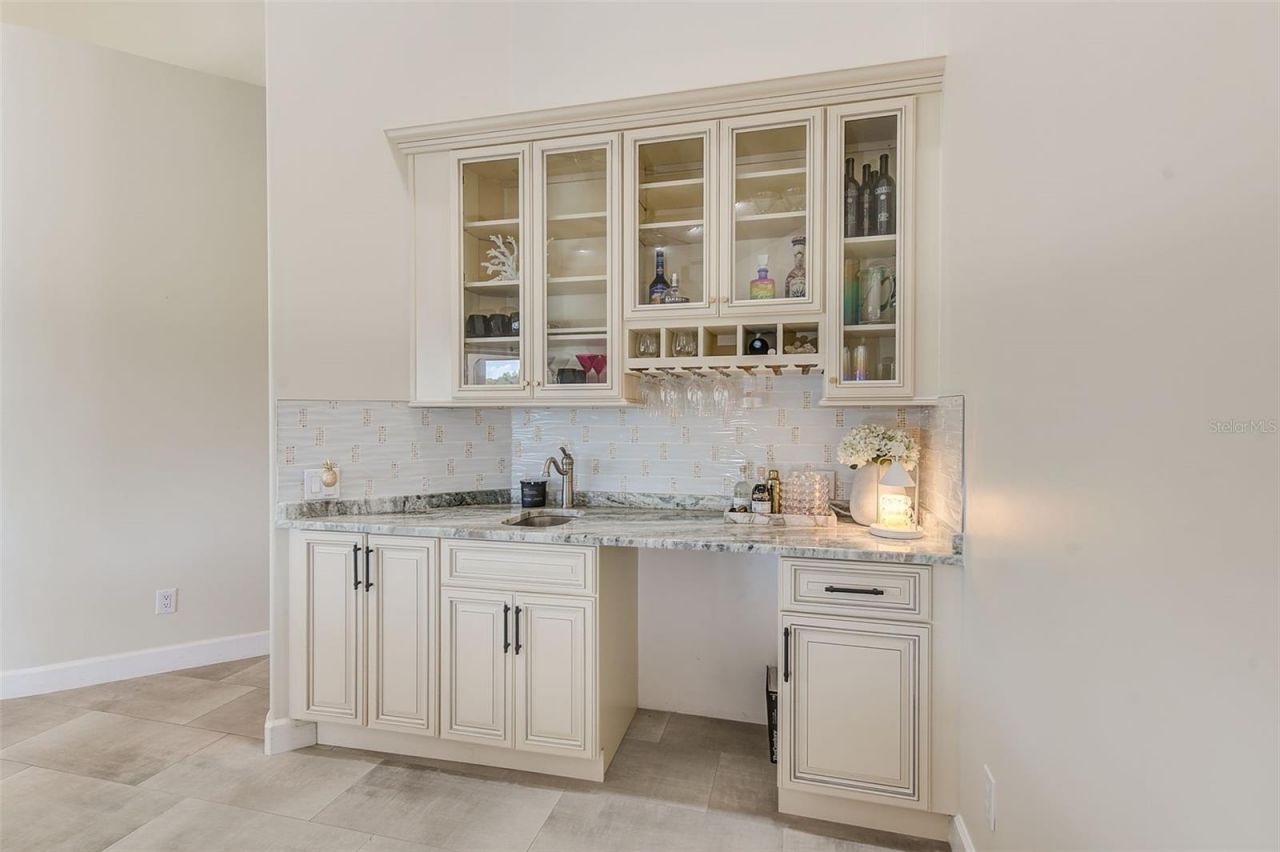 7462 Watersilk Drive N, Pinellas Park, FL 33782 Photo