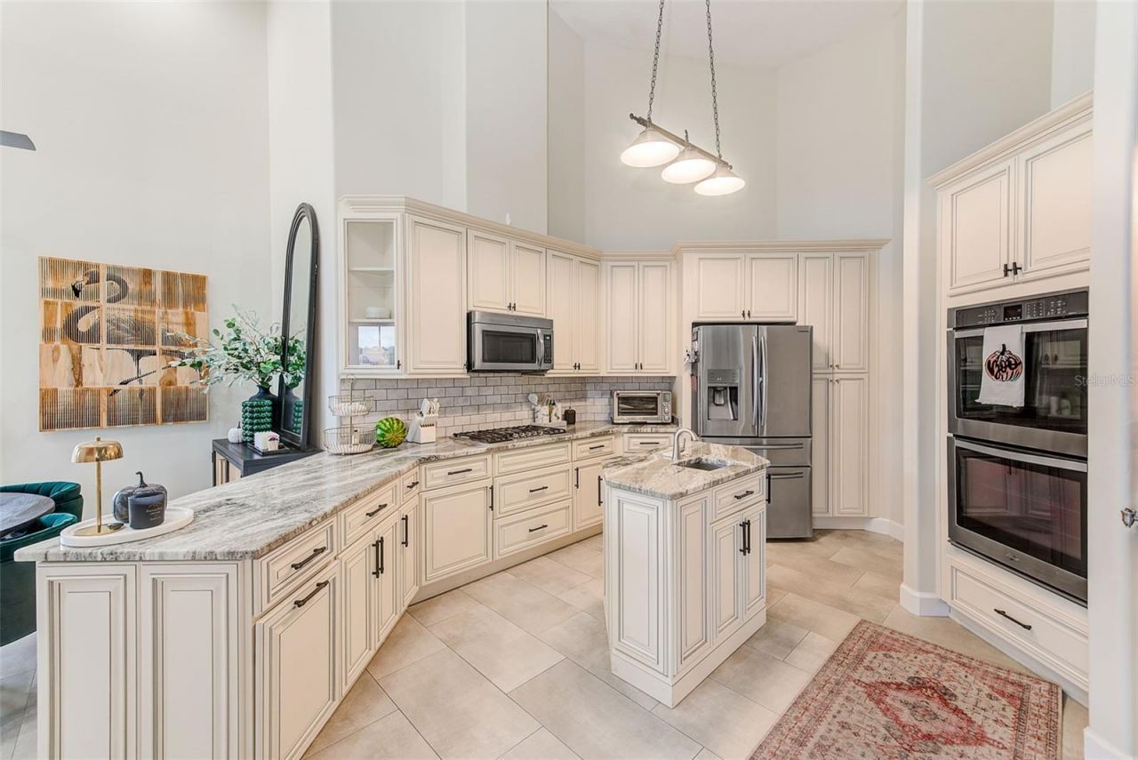 7462 Watersilk Drive N, Pinellas Park, FL 33782 Photo