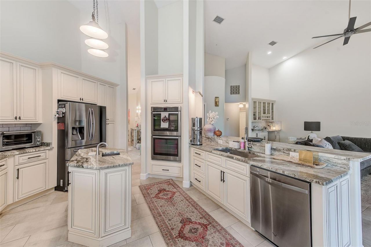 7462 Watersilk Drive N, Pinellas Park, FL 33782 Photo