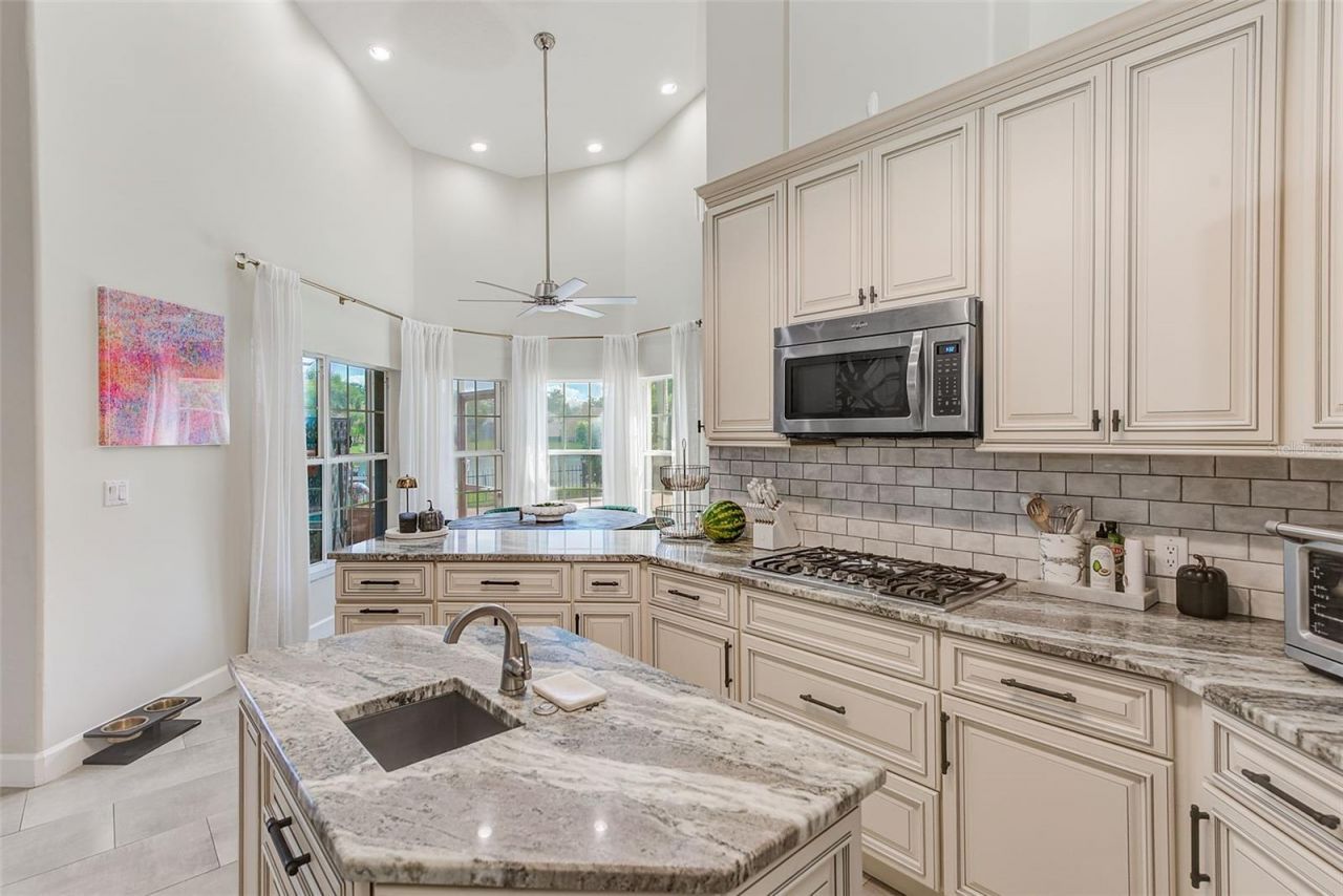 7462 Watersilk Drive N, Pinellas Park, FL 33782 Photo