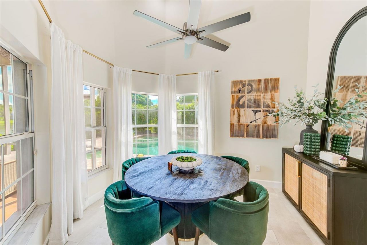 7462 Watersilk Drive N, Pinellas Park, FL 33782 Photo