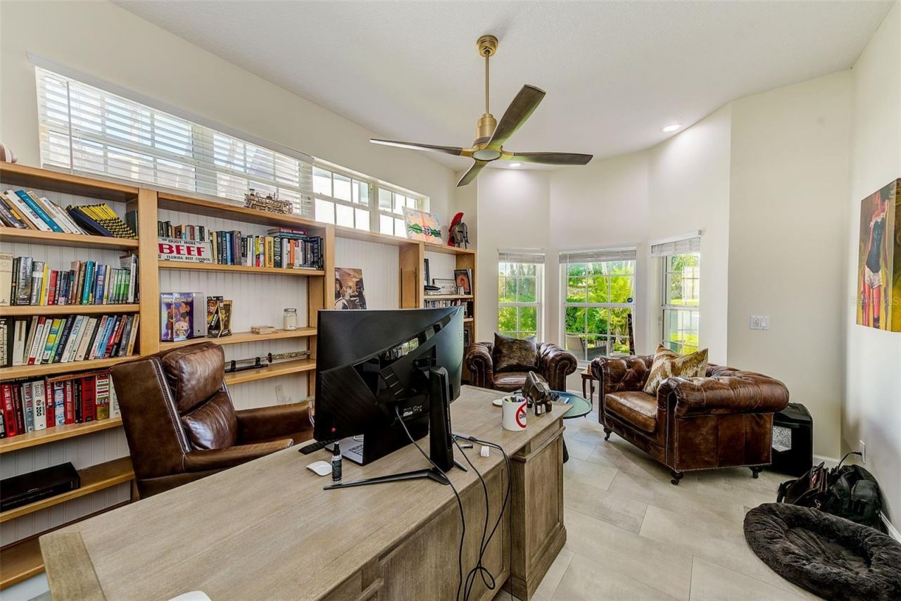 7462 Watersilk Drive N, Pinellas Park, FL 33782 Photo