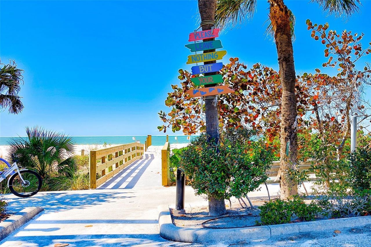 7462 Watersilk Drive N, Pinellas Park, FL 33782 Photo