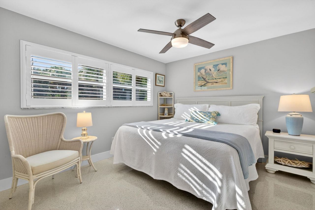 590 Boulder Dr, Sanibel, FL 33957 Photo