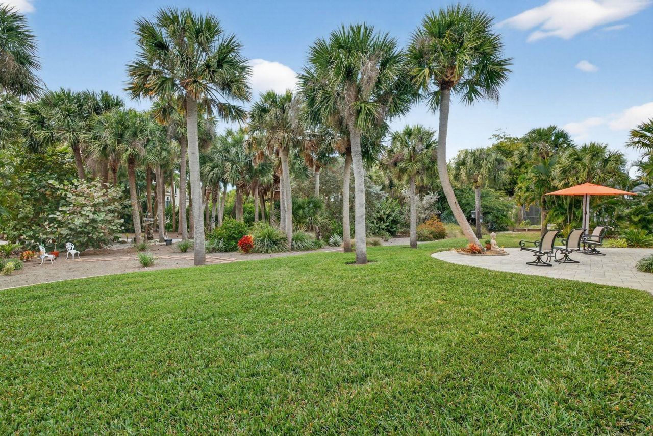 590 Boulder Dr, Sanibel, FL 33957 Photo