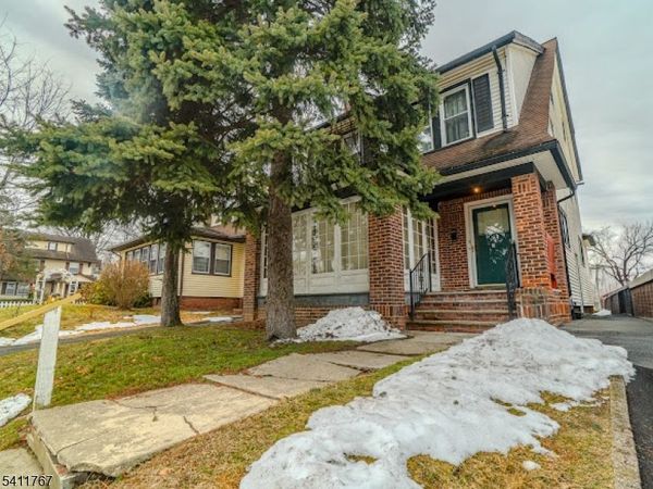 5 N 22Nd St, East Orange, NJ 07017