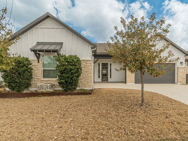 1316 Dancing Oak LN, San Marcos, TX 78666