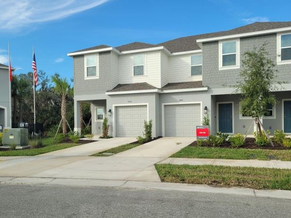 8425 LUNAR SKYE STREET, SARASOTA, FL 34241