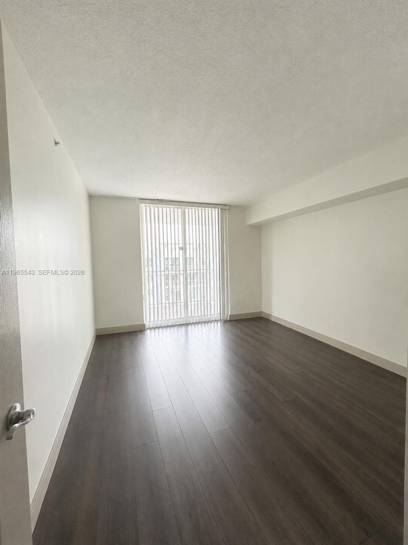 60 NW 37th Ave, Unit 1205, Miami, FL 33125 Photo
