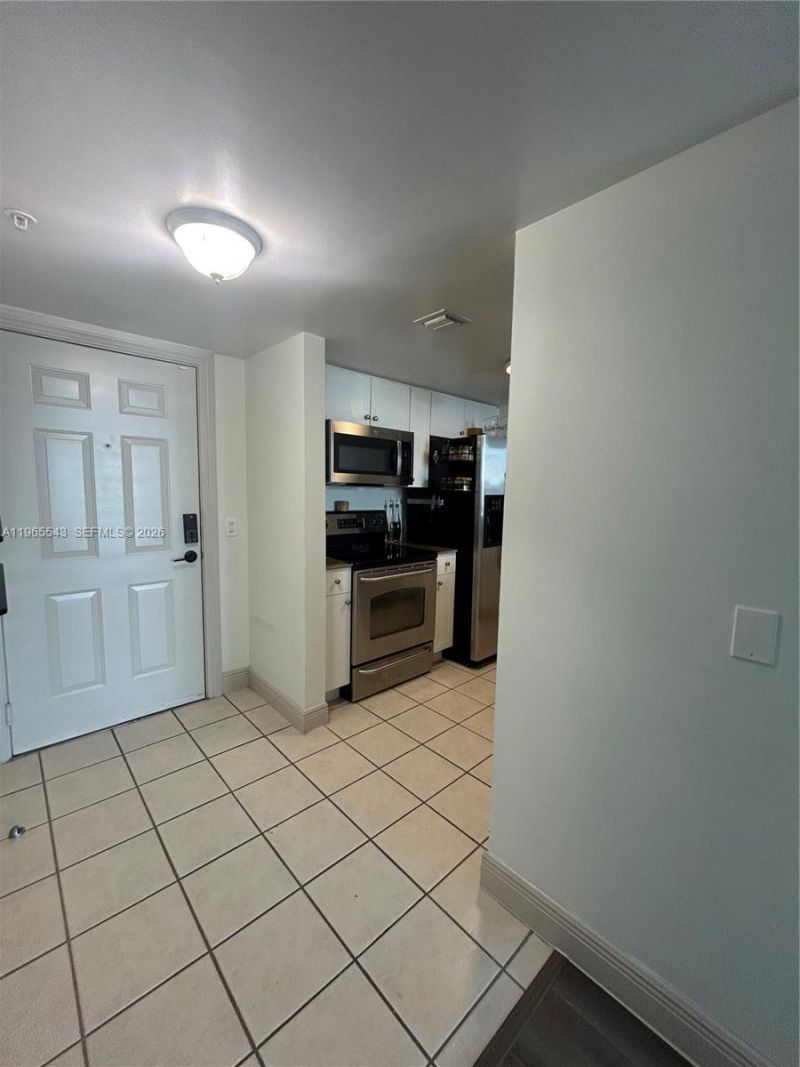 60 NW 37th Ave, Unit 1205, Miami, FL 33125 Photo