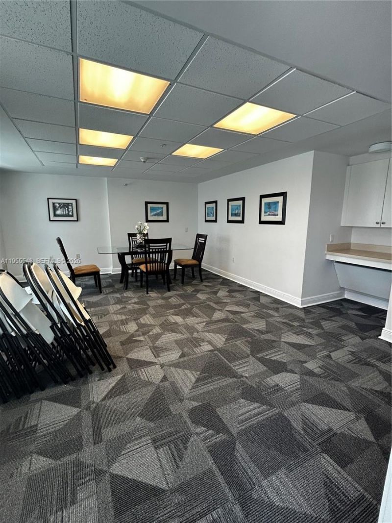60 NW 37th Ave, Unit 1205, Miami, FL 33125 Photo