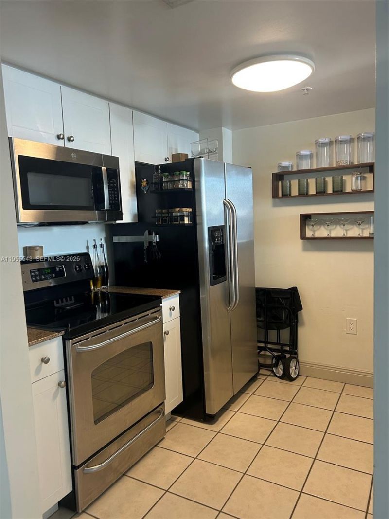 60 NW 37th Ave , Unit 1205, Miami, FL 33125 Photo