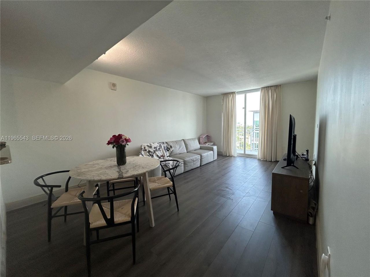 60 NW 37th Ave, Unit 1205, Miami, FL 33125 Photo