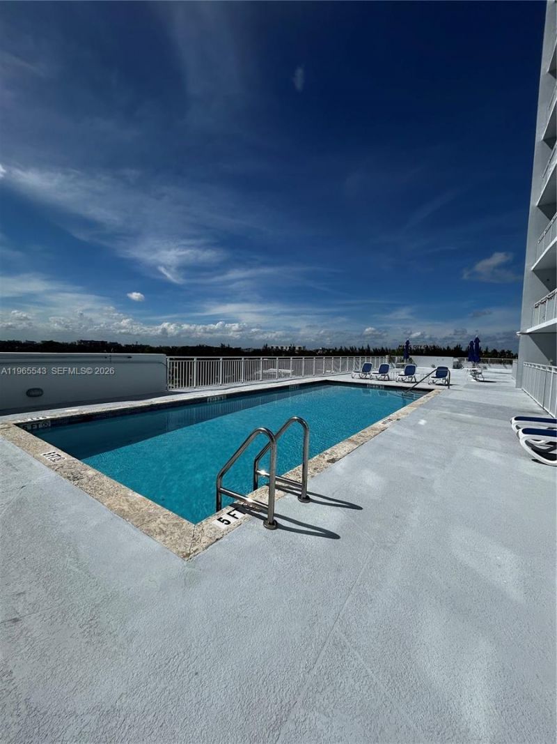 60 NW 37th Ave, Unit 1205, Miami, FL 33125 Photo