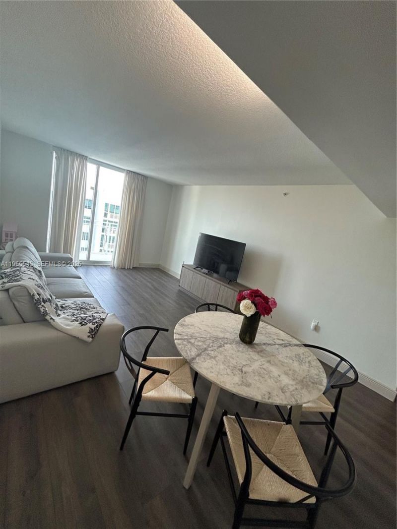 60 NW 37th Ave , Unit 1205, Miami, FL 33125 Photo