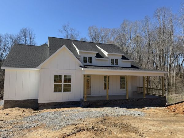 1238 Breeden Road, Charlotte, TN 37036