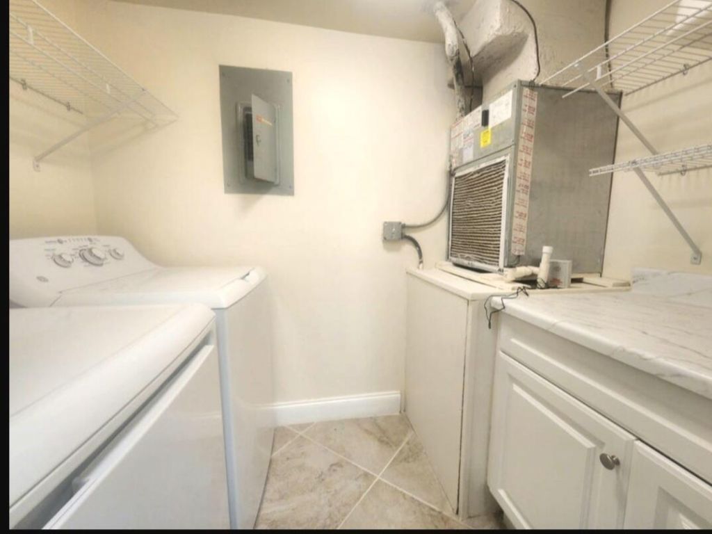 209 Pine Hov Circle, Unit B-2, Greenacres, FL 33463 Photo