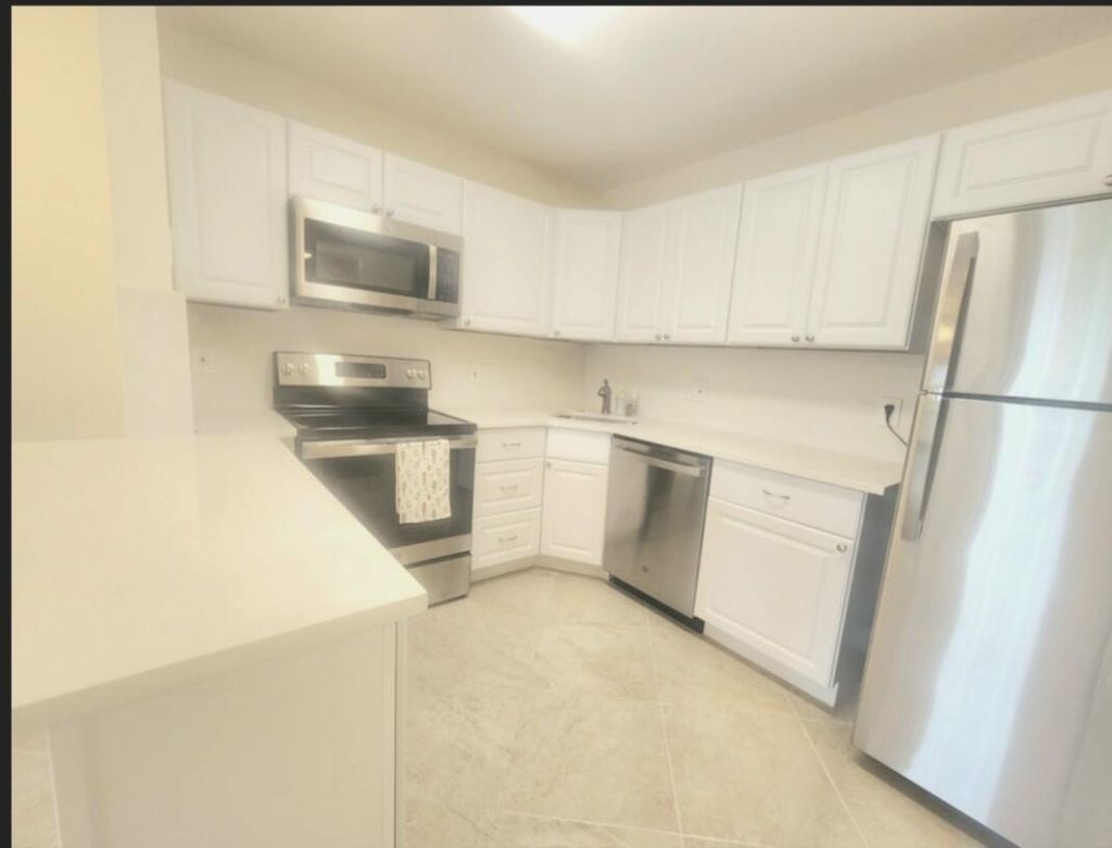 209 Pine Hov Circle, Unit B-2, Greenacres, FL 33463 Photo