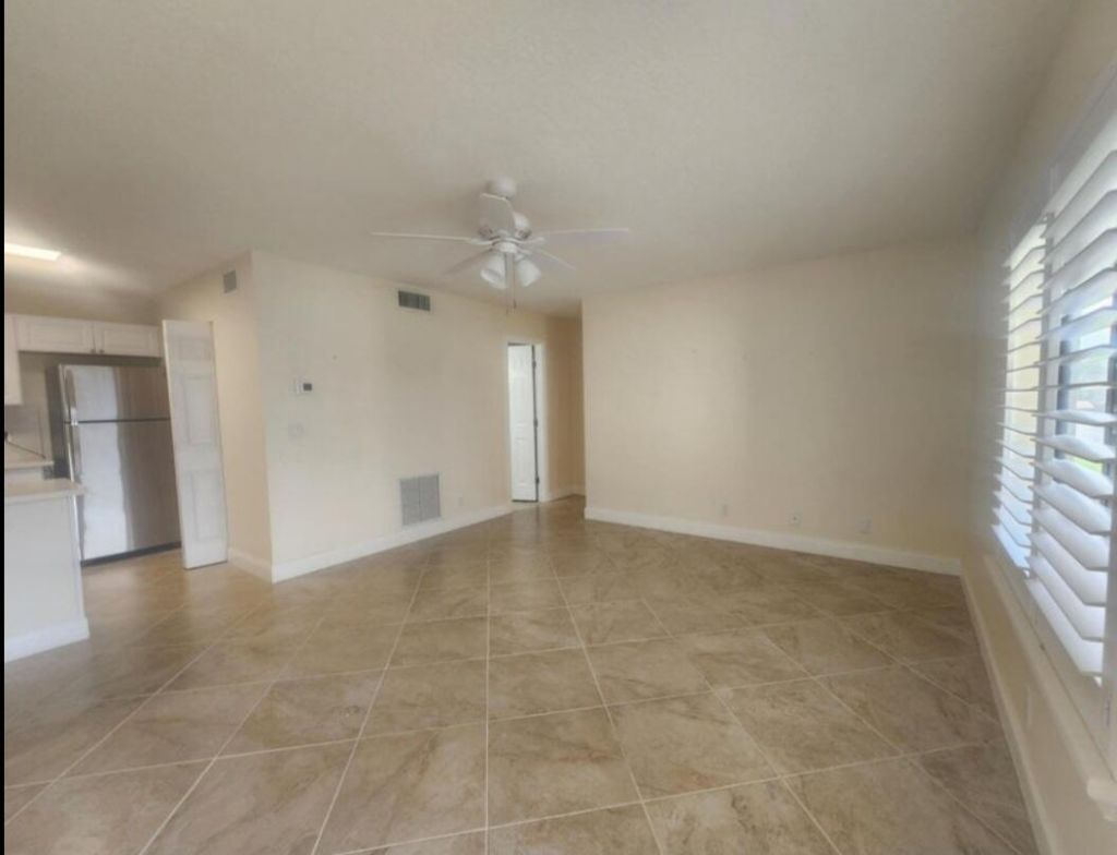 209 Pine Hov Circle, Unit B-2, Greenacres, FL 33463 Photo