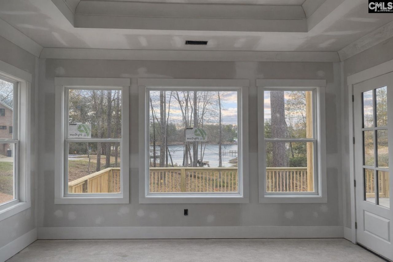 263 Killian Point Road Photo 7