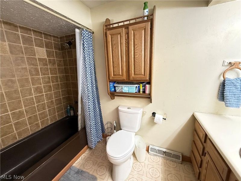 1522 Mapledale Road, Wickliffe, OH 44092 Photo 16