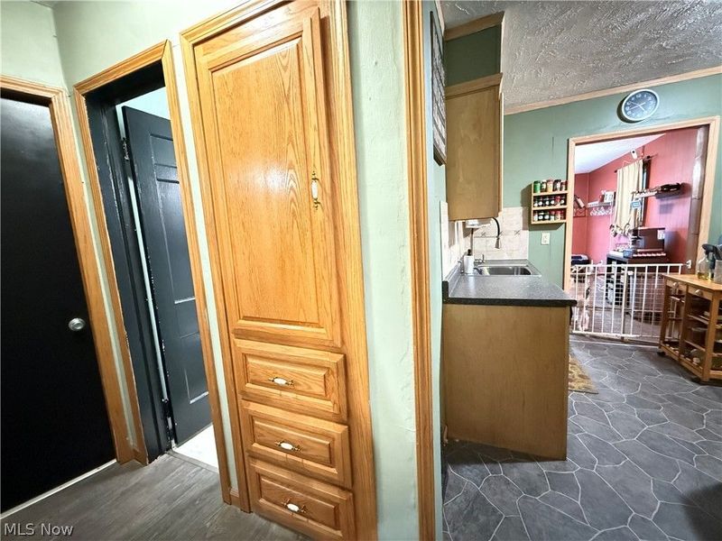 1522 Mapledale Road, Wickliffe, OH 44092 Photo 19